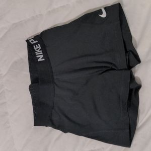 Black nike pro shorts
